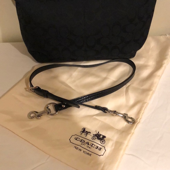 Coach Signature Shoulder Bag - Picture 4 of 7